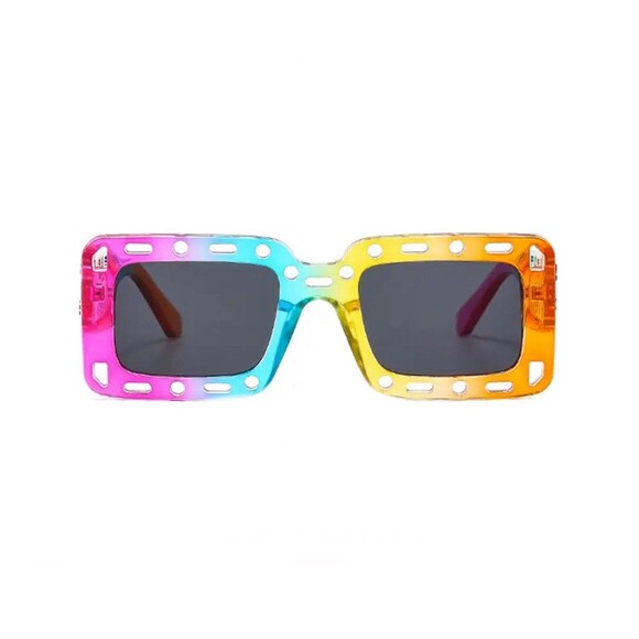 2024 Luxury Brand Designer Square Hollow Out Sunglasses - Picture 2 of 5